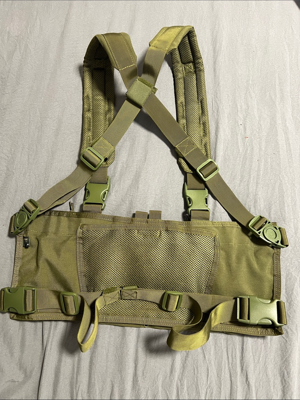 Modular Olive Chest Rig Harness for Men - Airsoft - Picture 8 of 11